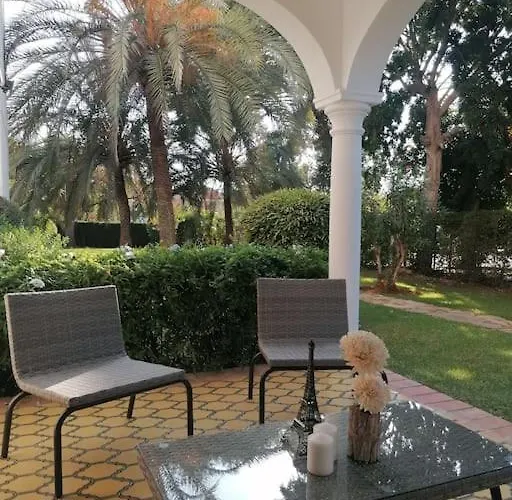 Апартаменти Studio Paris *